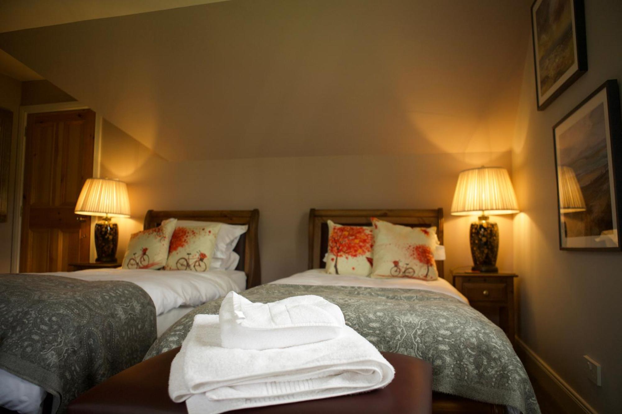 Clachan Garden B&B Garve Eksteriør bilde